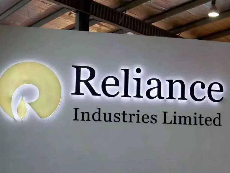 Buy Reliance Industries, target price Rs 1,570:  Emkay Global Jobbery Stock Market update